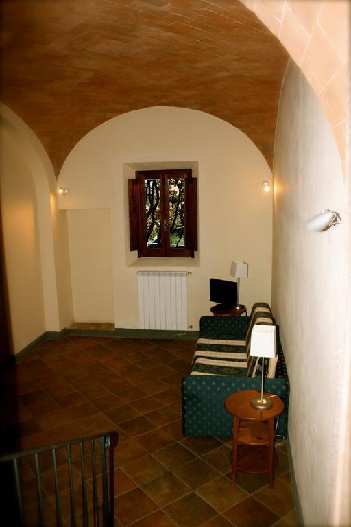 סיינה Villa Montarioso חדר תמונה