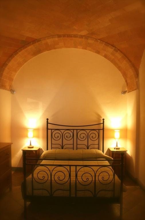 סיינה Villa Montarioso חדר תמונה